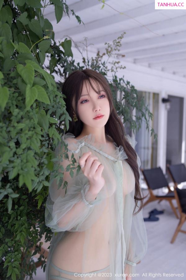 鱼子酱fish  [XiuRen]高清写真图 2023.11.03 No.7614 鱼子酱Fish 日本旅拍第9张图片
